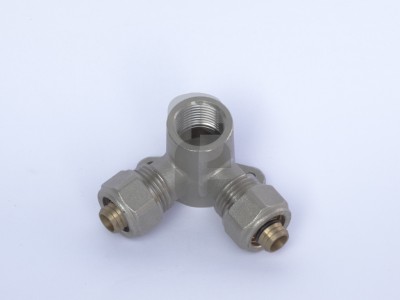 Адаптор троен женски с пета ф16х1-2х16                                                                                                                                                                                                                                                                      